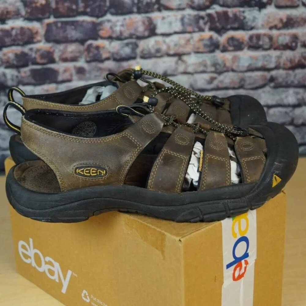 Keen Newport H2 Brown Bison Leather Sport Hiking Sandals Closed